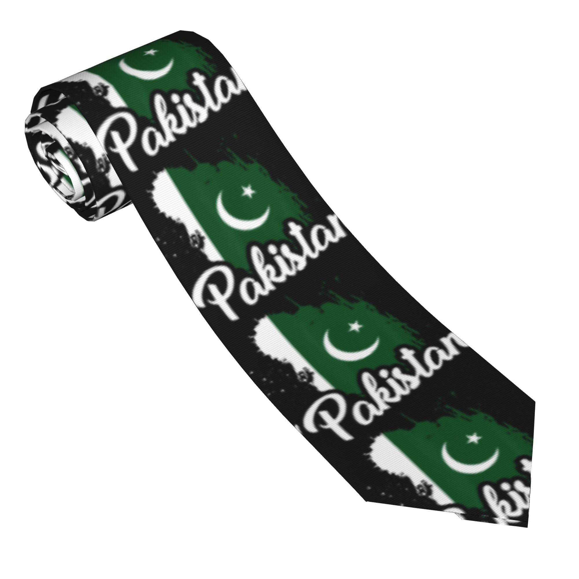 ربطة عنق رجالية بتصميم علم باك - مراجعة Men Accessories Pakistan وسعره